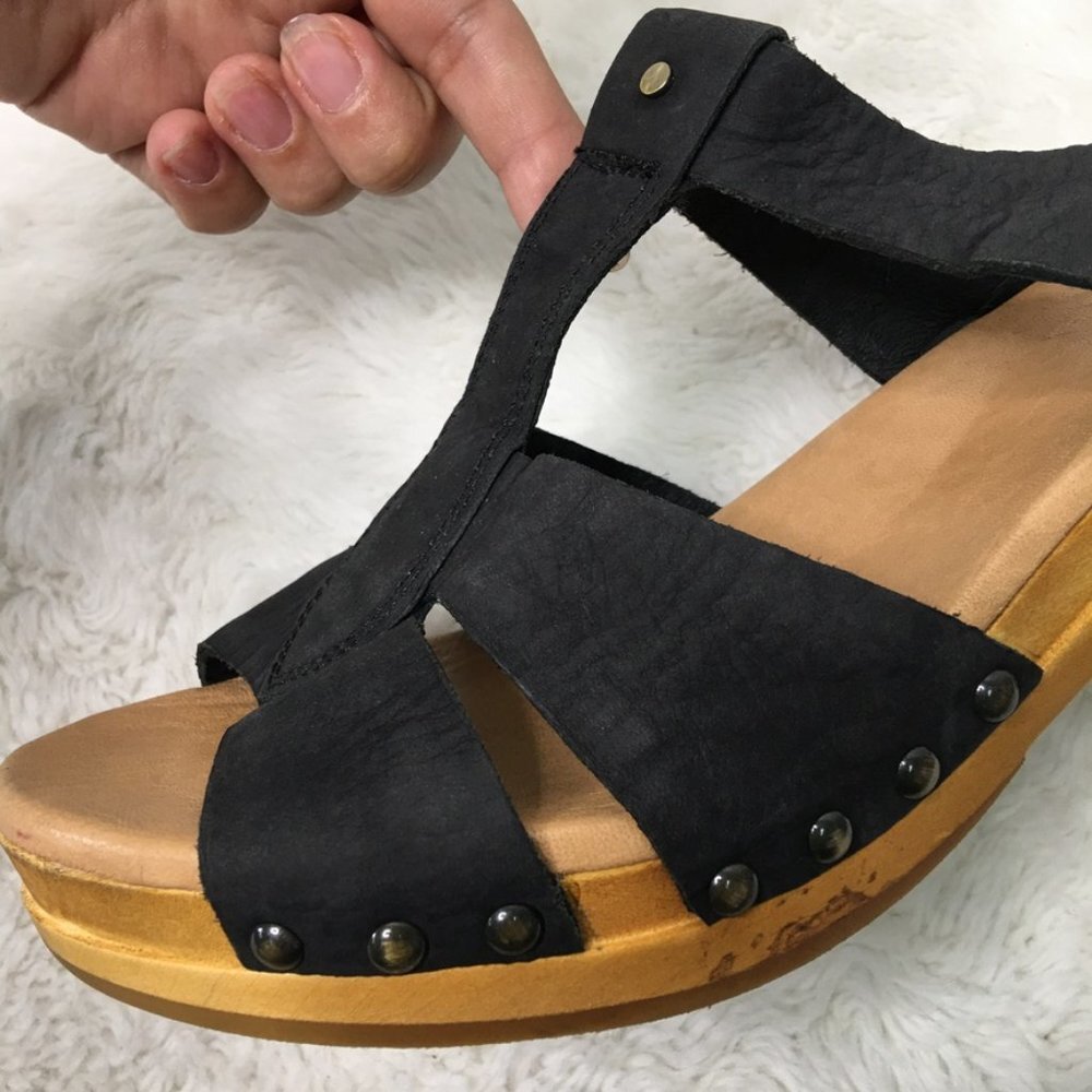 UGG 1013220 Women's Black Jennie T-Strap Slide Sandals Size 10 - Picture 14 of 16